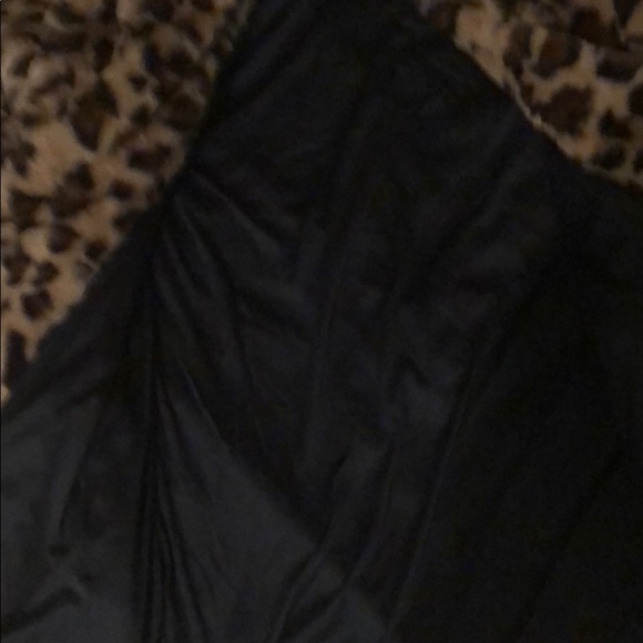 Leopard Print Notch Color Faux Fur Coat - Picture 8 of 8